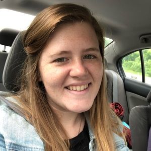 Meet your Posher, Kimberly